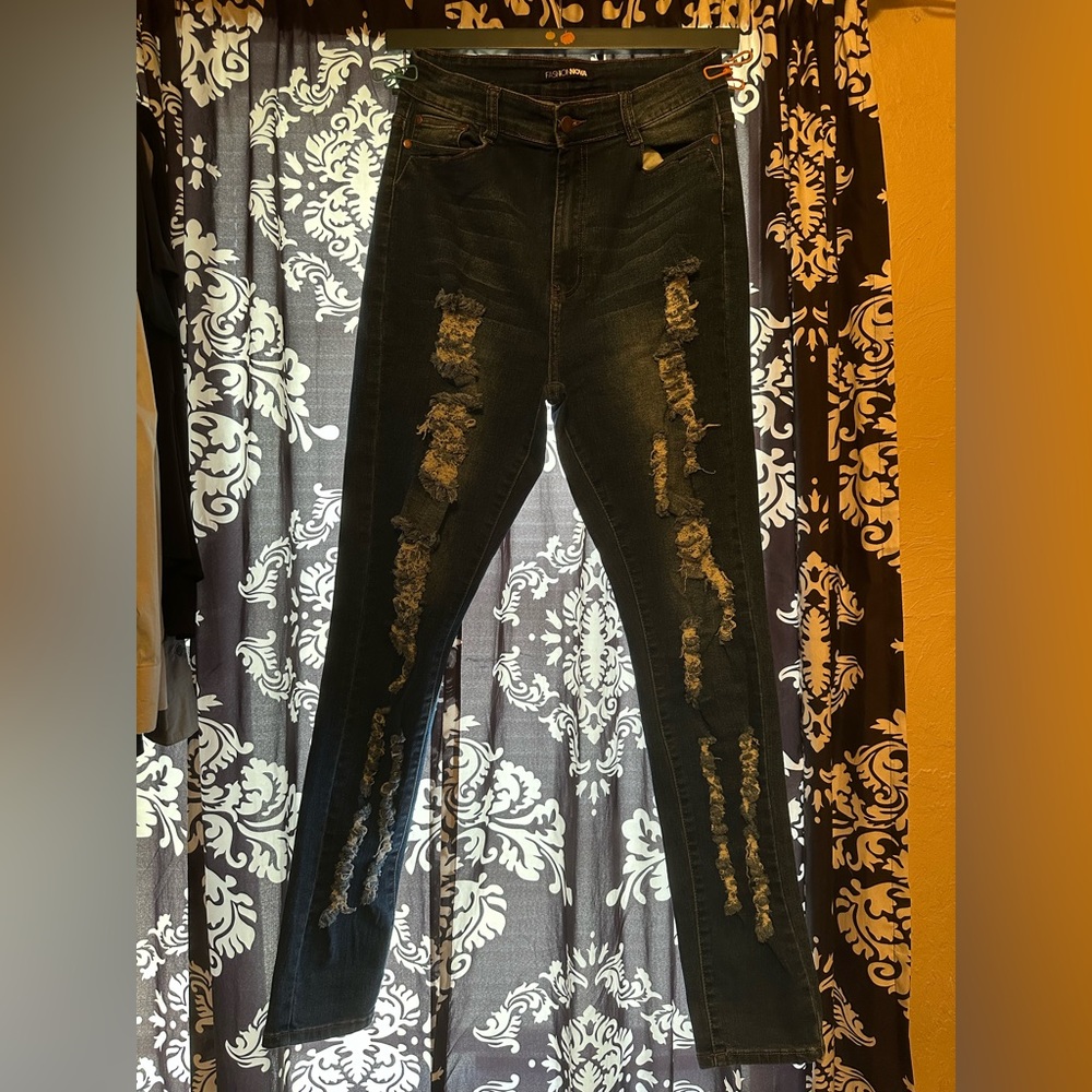 Fashion Nova Jeans